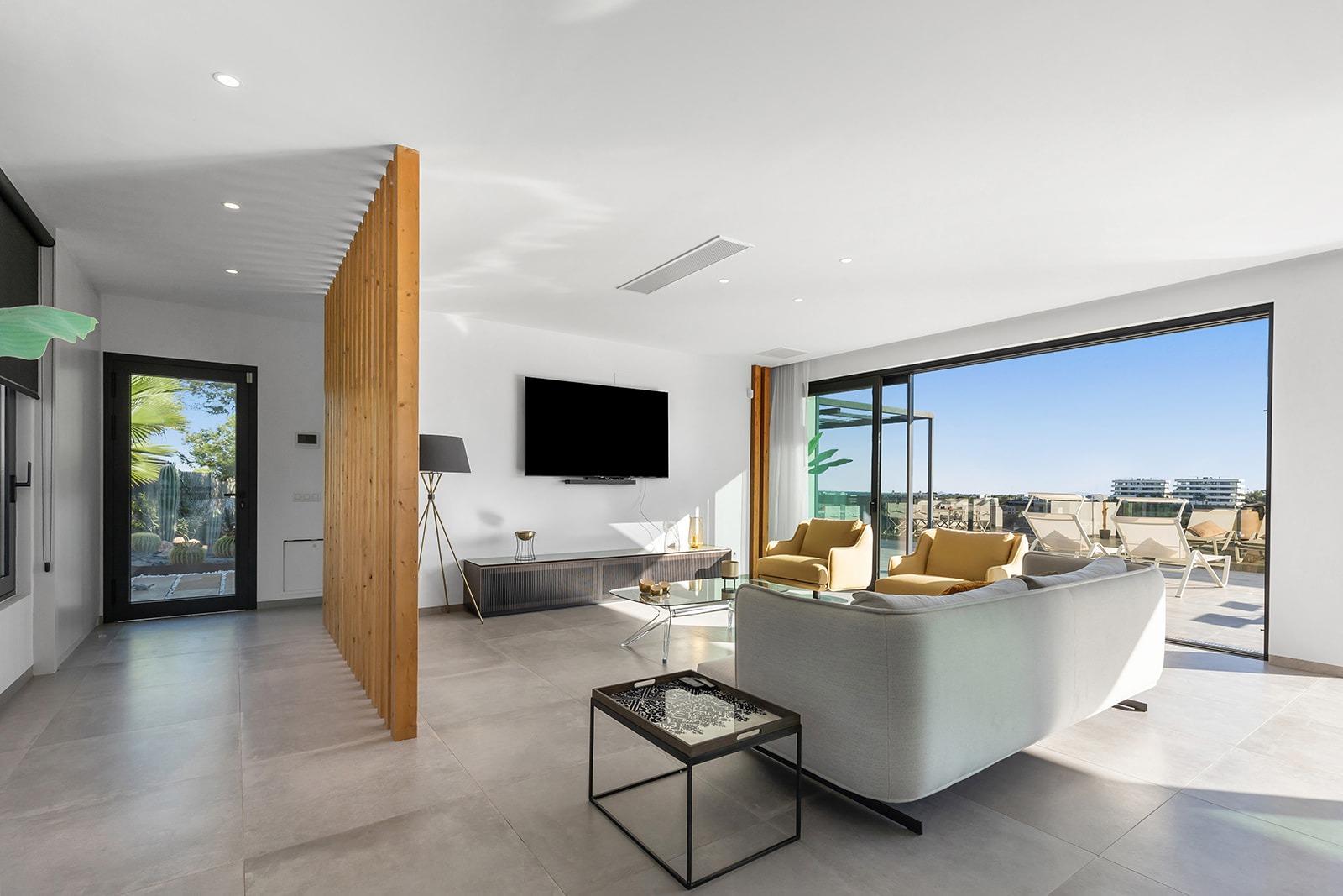 Living room in villa for sale in Orihuela