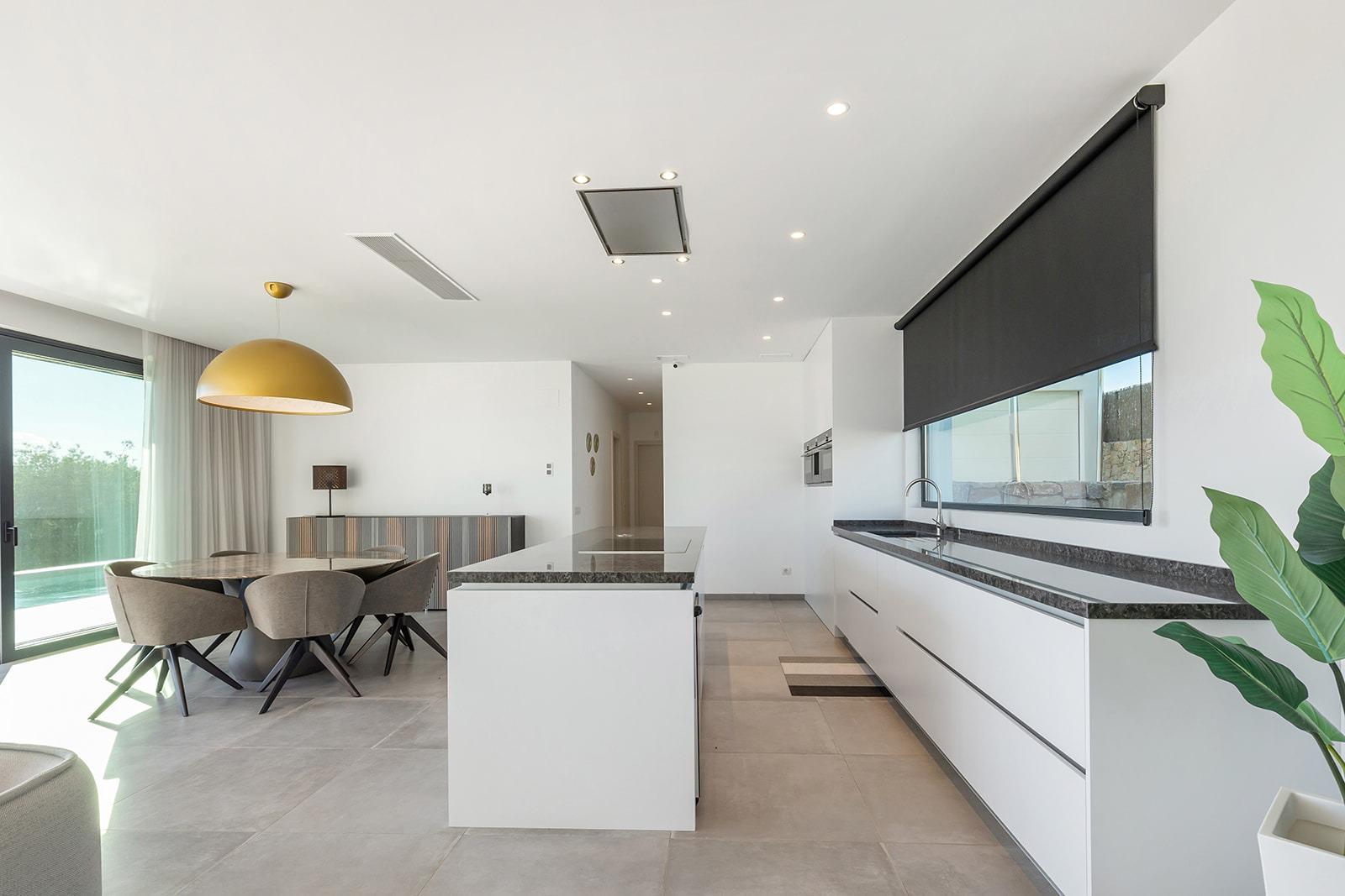 Bathroom in villa for sale in Orihuela