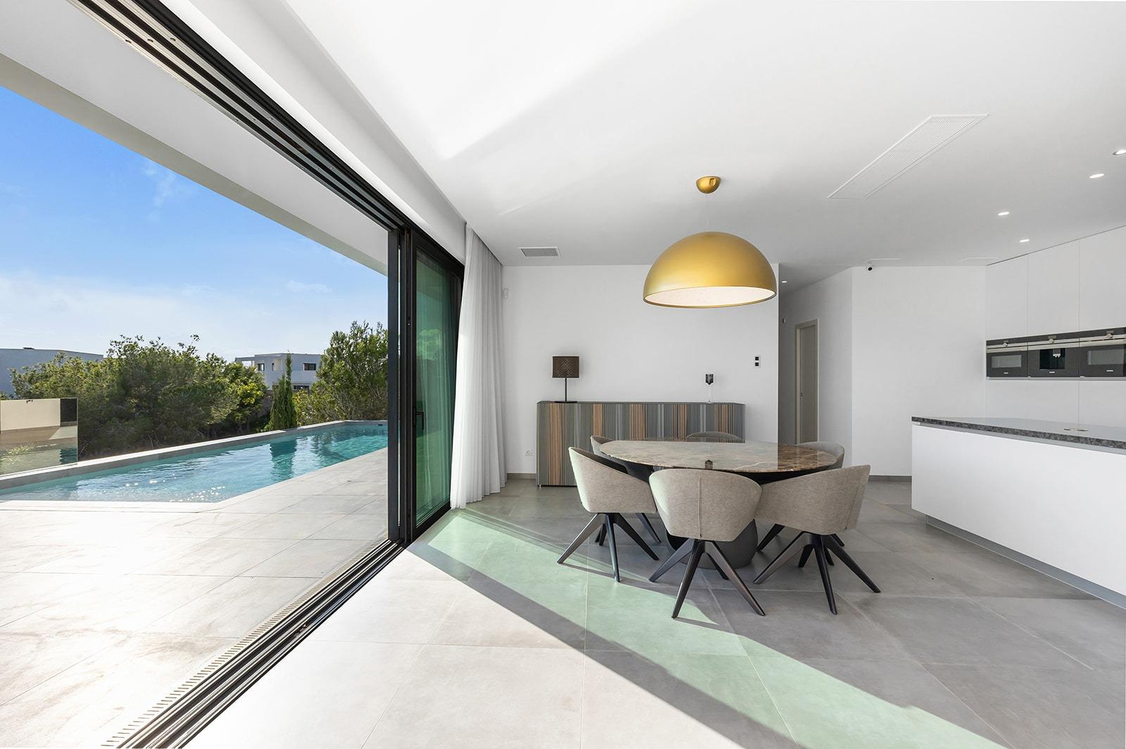 Exterior view in villa for sale in Orihuela