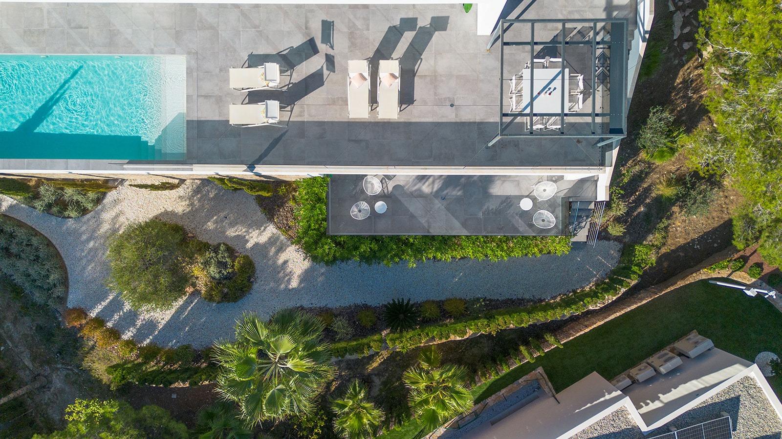 Luxury 4-Bedroom Villa with Golf Views in Las Colinas Golf & Country Club This spectacular modern vi