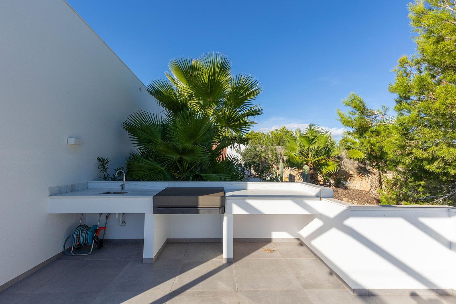 Bathroom in villa for sale in Orihuela