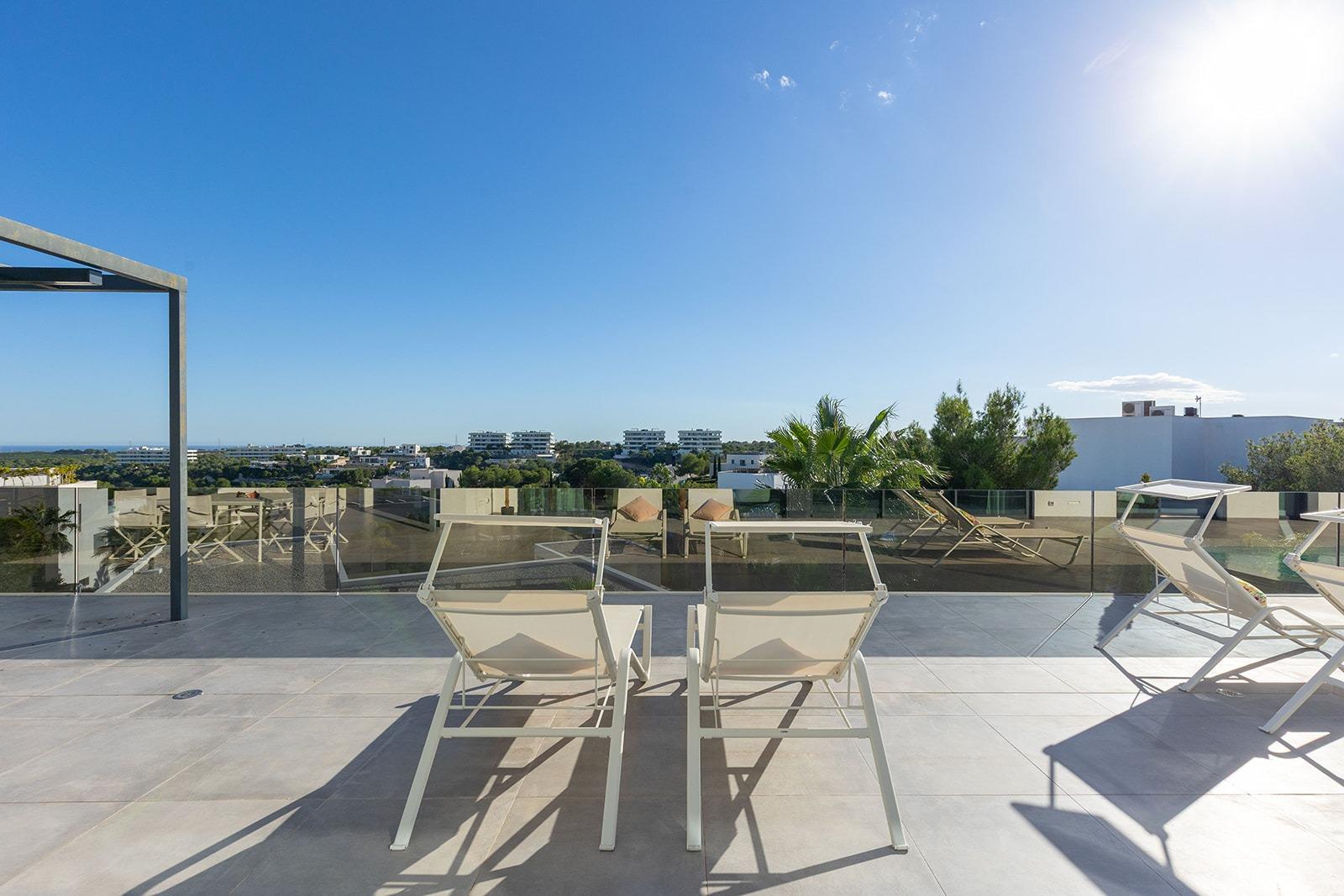 Garden in villa for sale in Orihuela