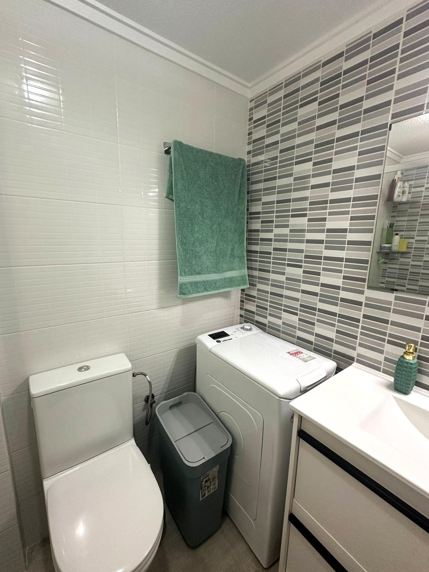 Kitchen in apartment for sale in Torrevieja