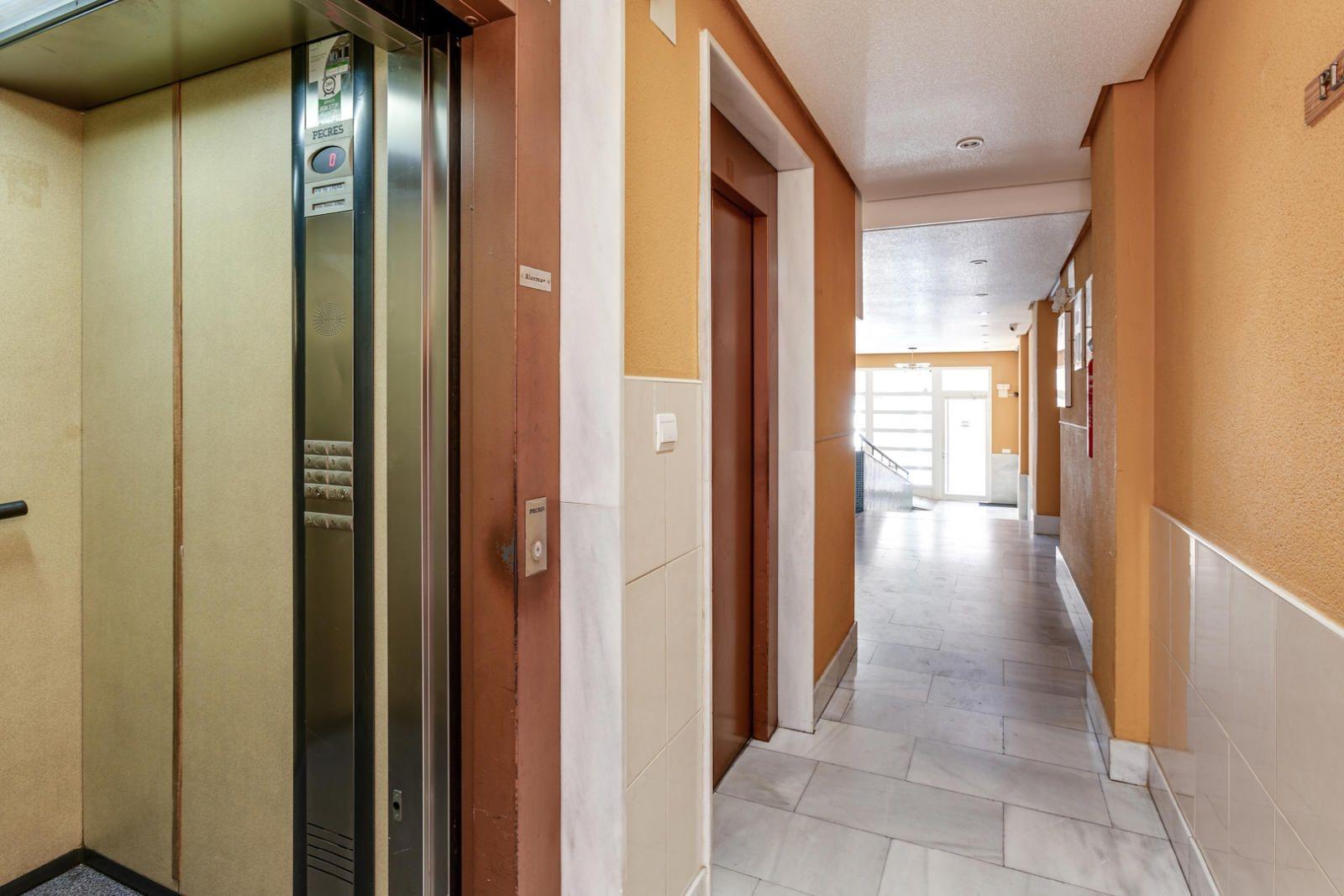 Dining area in apartment for sale in Torrevieja