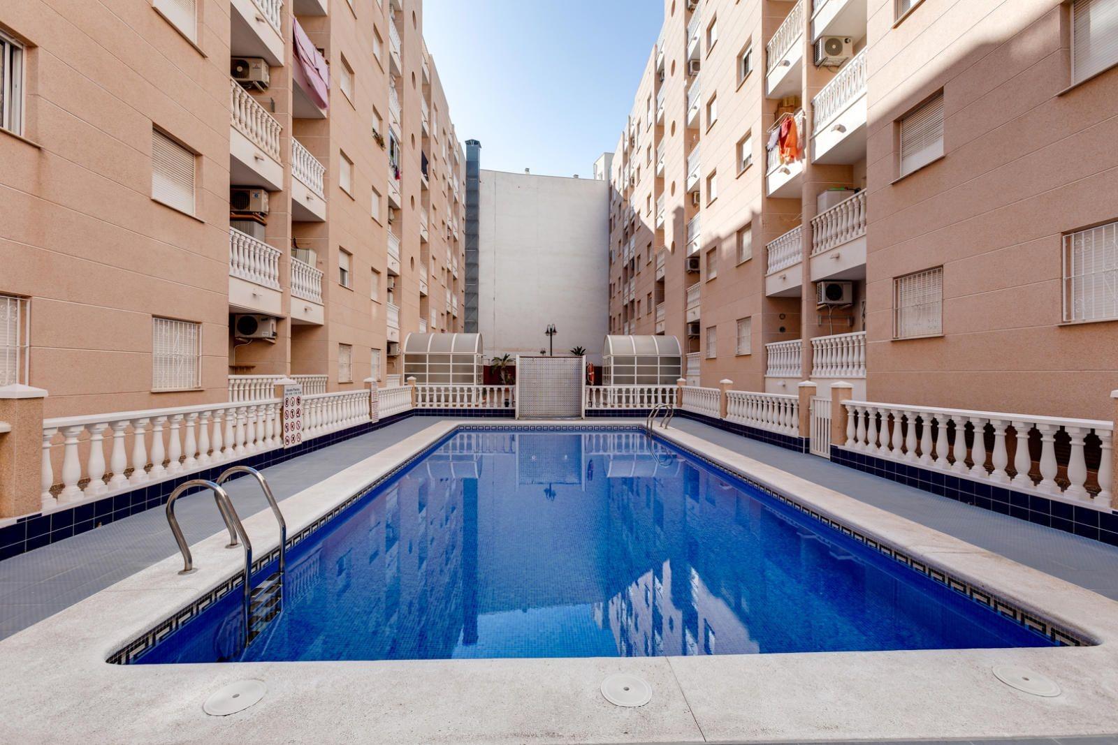 Dining area in apartment for sale in Torrevieja