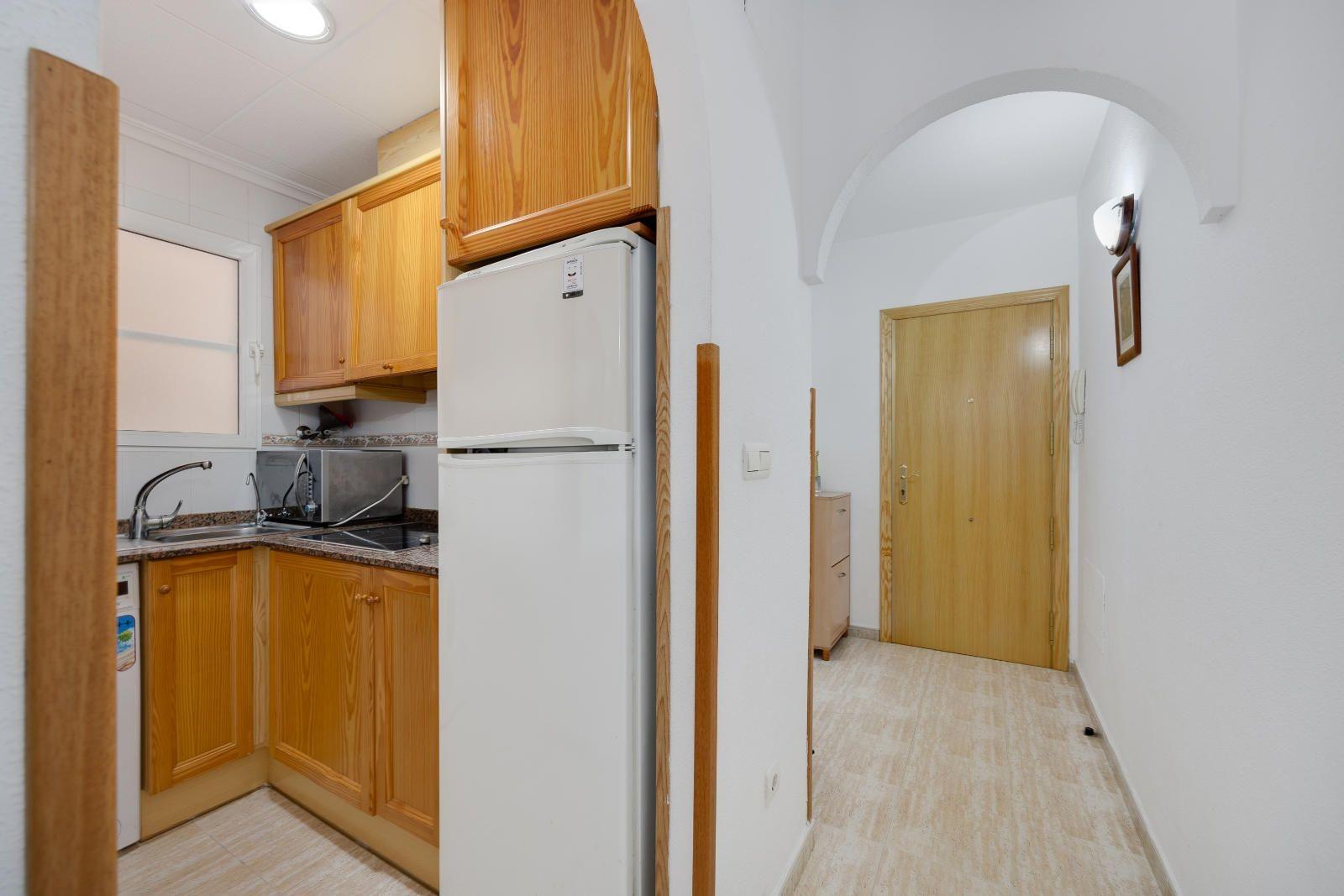Bedrooms: 3, Bathrooms: 1, Apartment in Torrevieja, Alicante, Spain