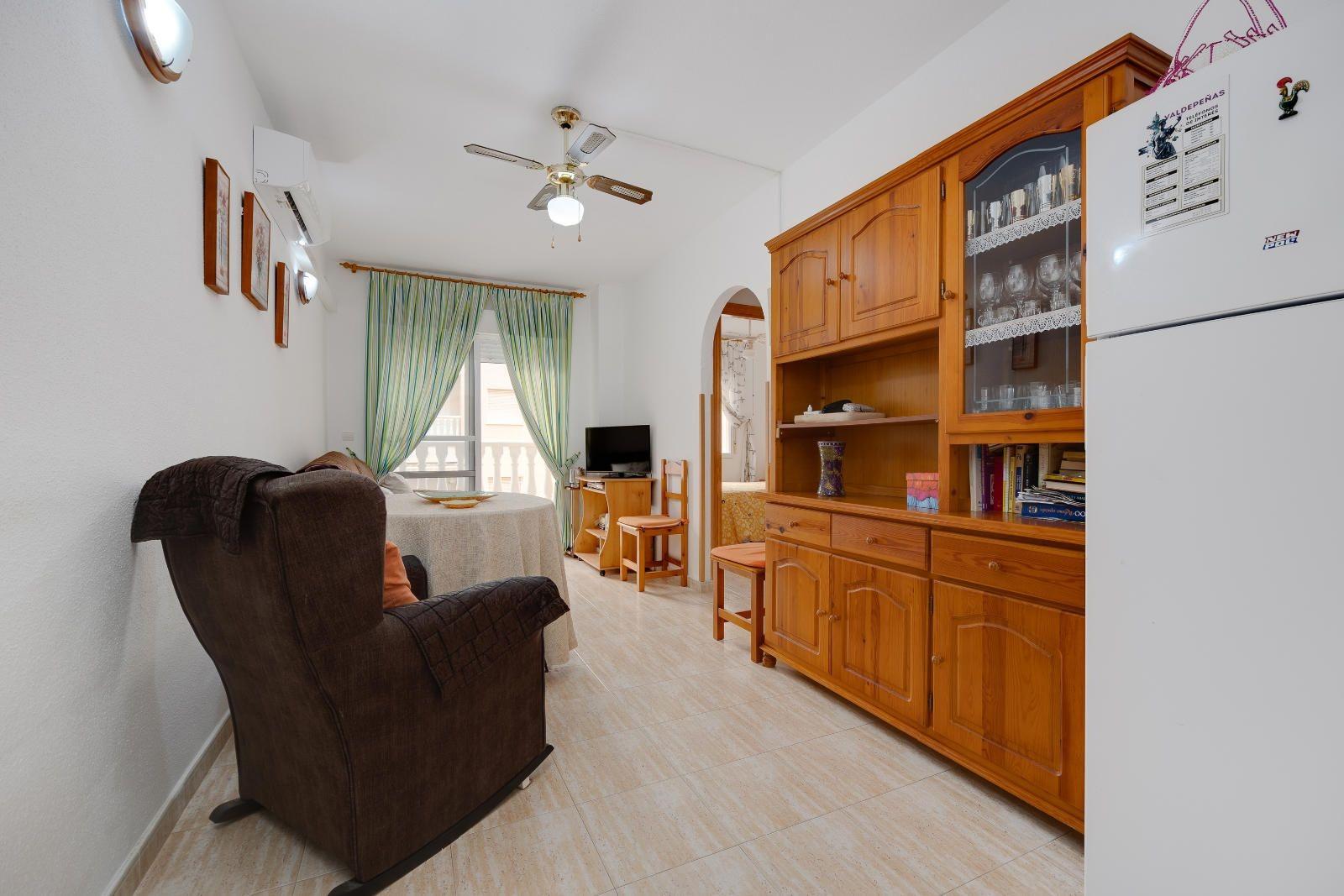 Dining area in apartment for sale in Torrevieja