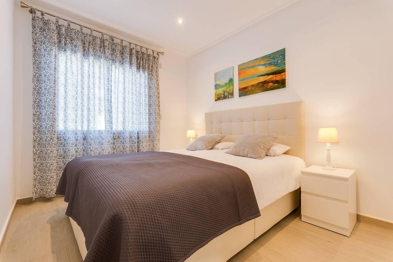 Bathroom in apartment for sale in Pilar de La Horadada