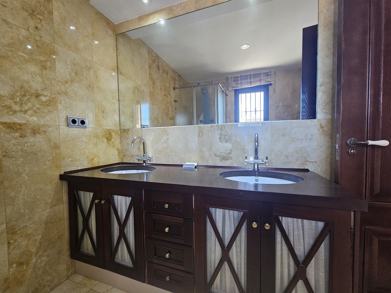 Garden in villa for sale in La Manga Club