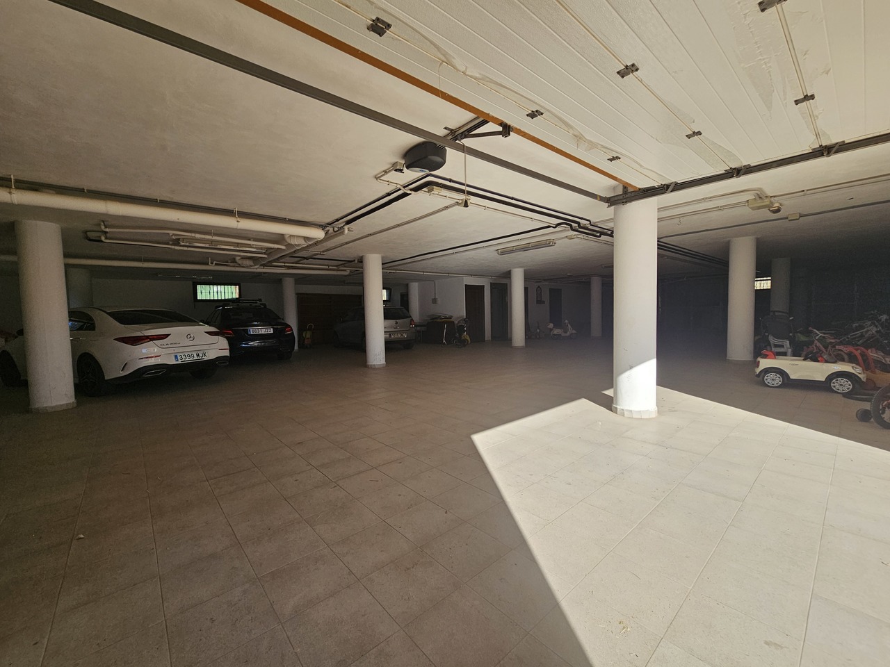 Dining area in villa for sale in La Manga Club