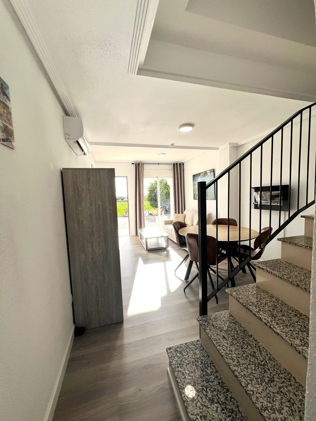 Dining area in terraced for sale in Los Alcazares