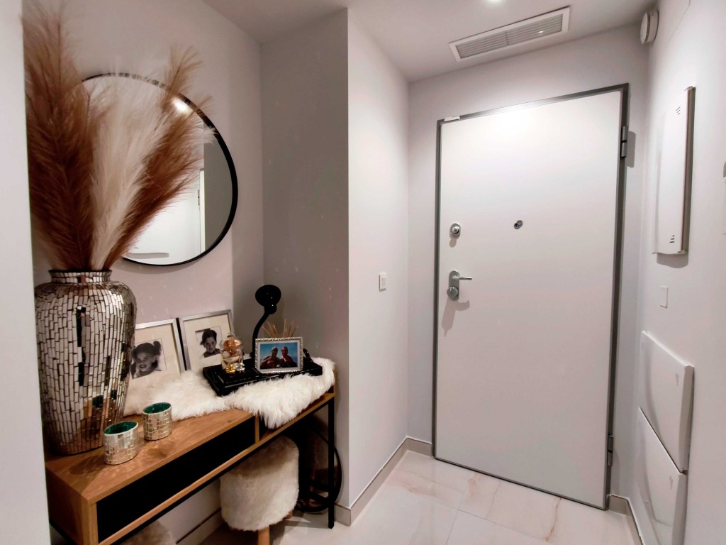 Bathroom in apartment for sale in Playa Flamenca