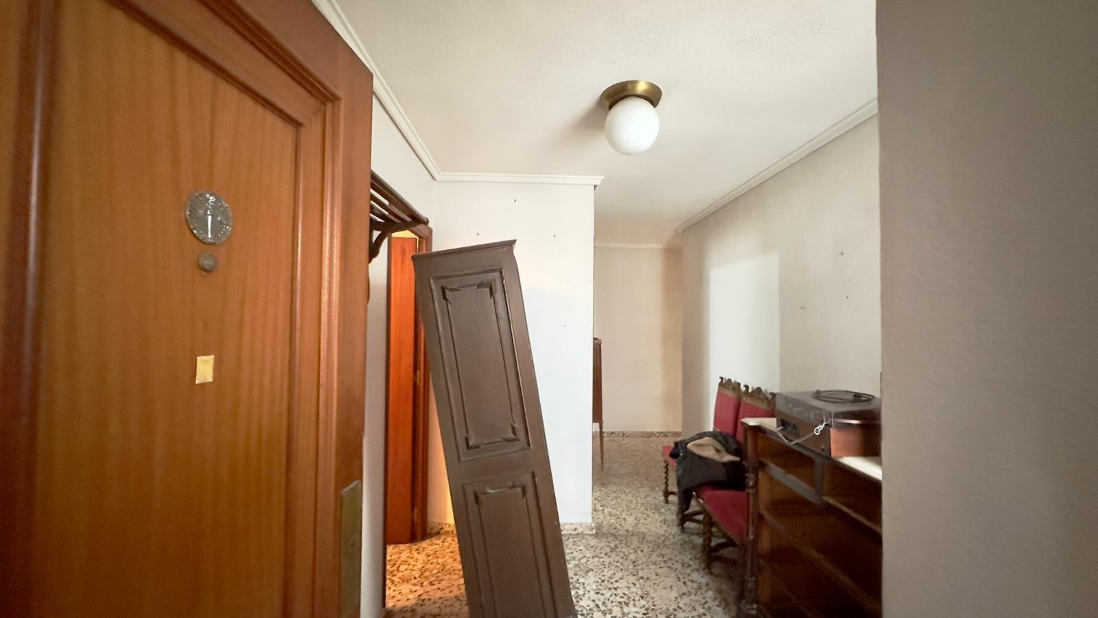 Master bedroom in apartment for sale in Torrevieja