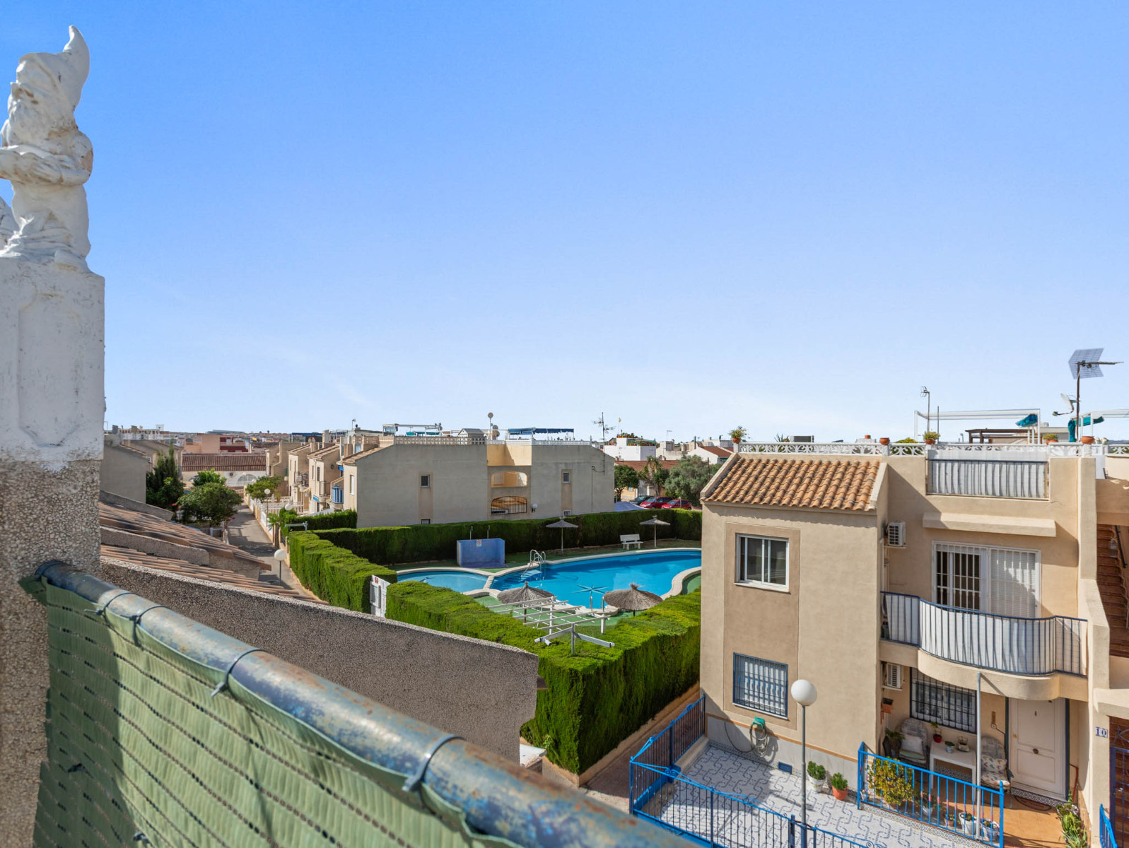 Master bedroom in bungalow for sale in Torrevieja