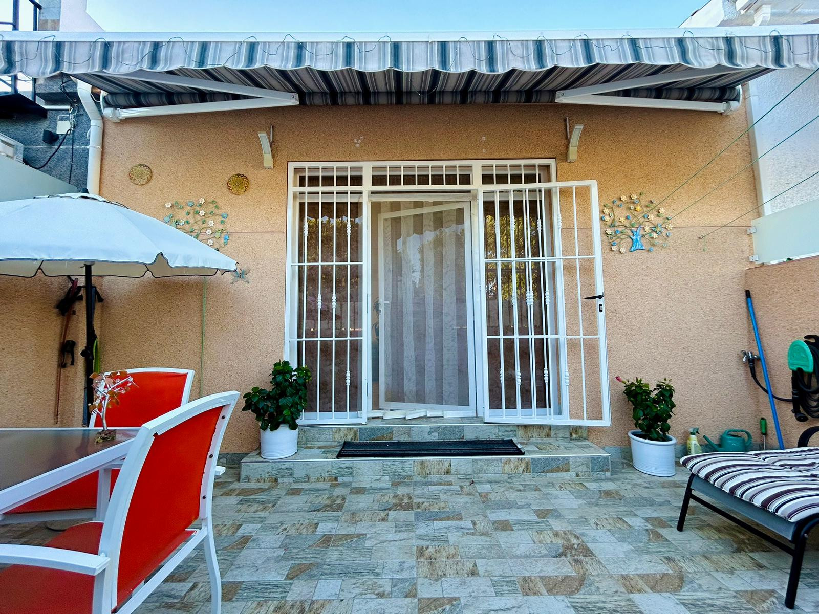 Pool area in terraced for sale in Torrevieja