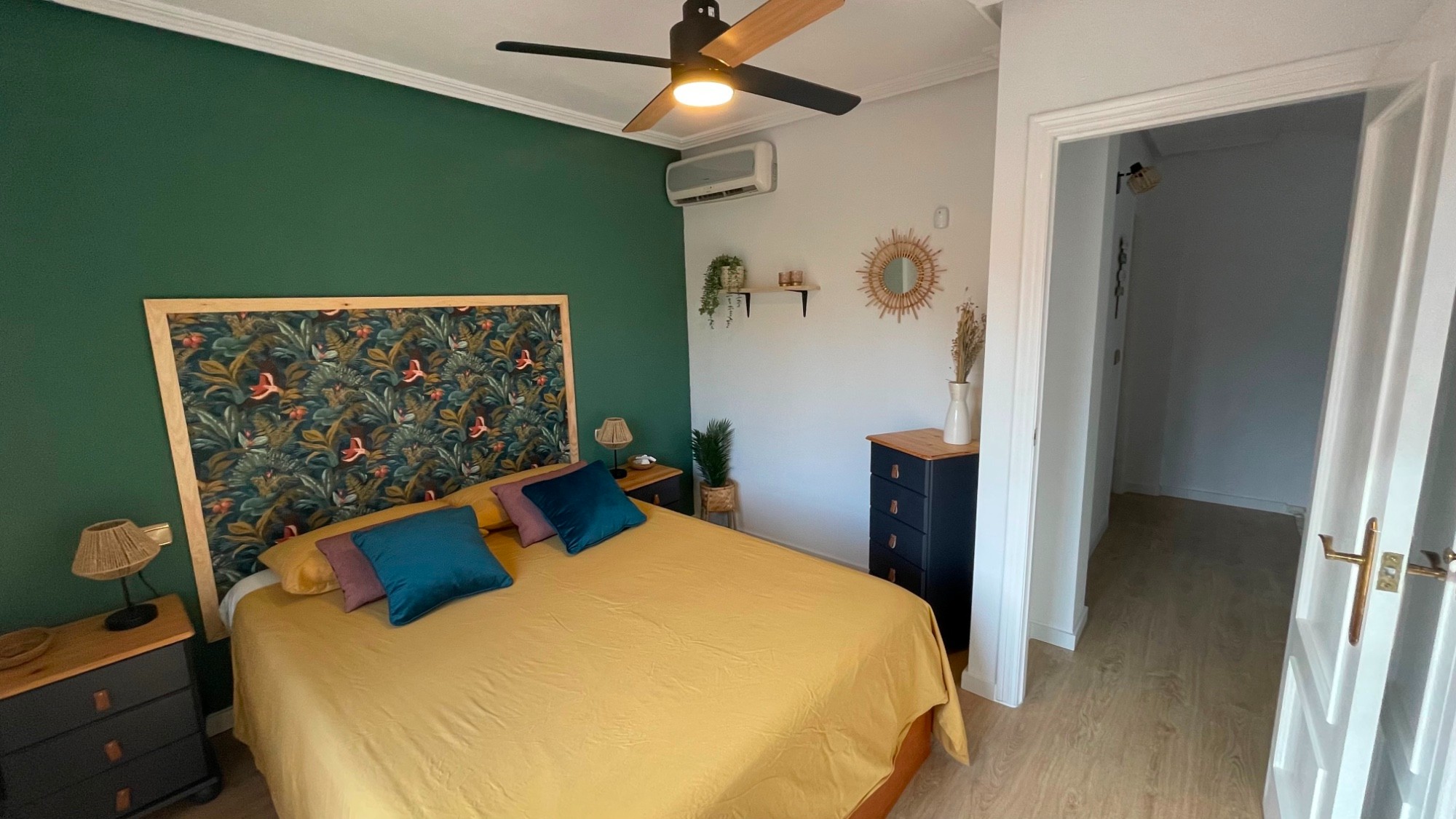 Dining area in terraced for sale in Orihuela Costa