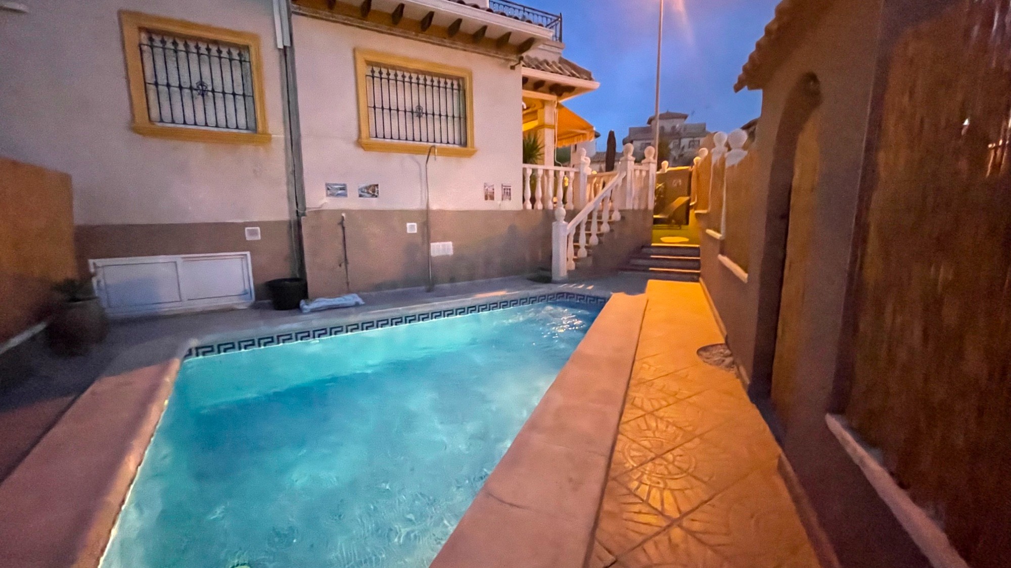 Welcome to this beautiful semi-detached house, ideally located within walking distance of Villamarti