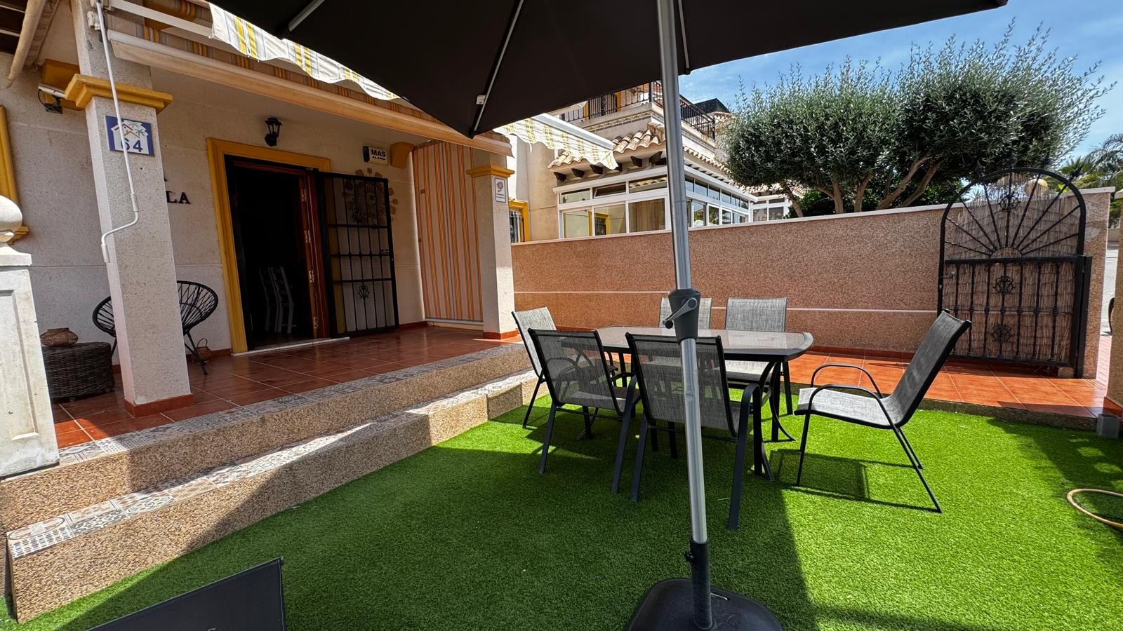 Garden in terraced for sale in Orihuela Costa