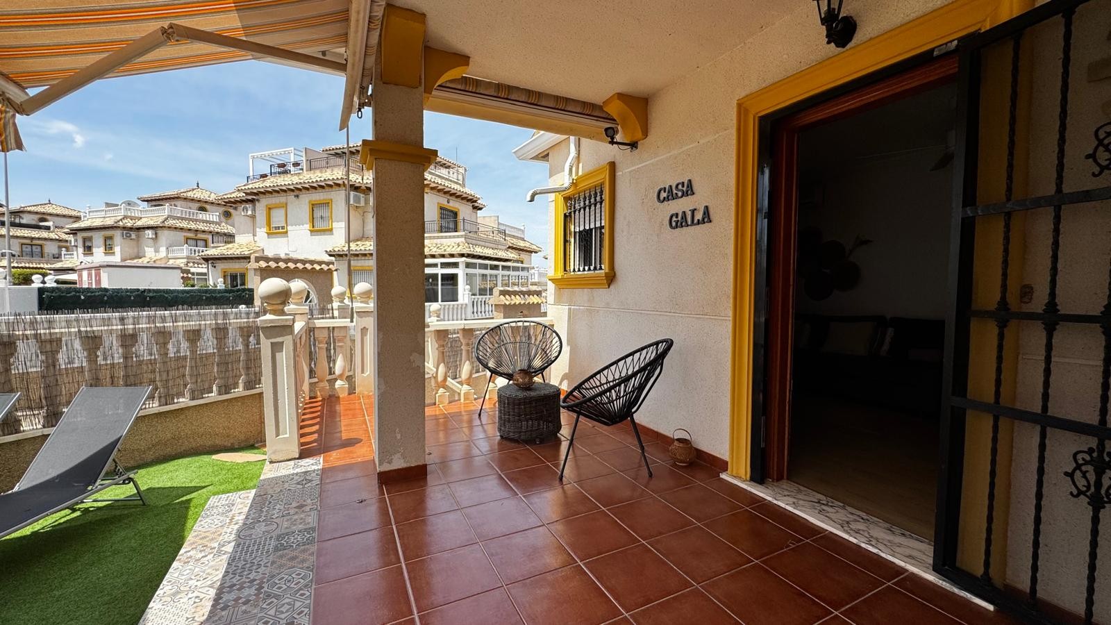 Bedroom in terraced for sale in Orihuela Costa