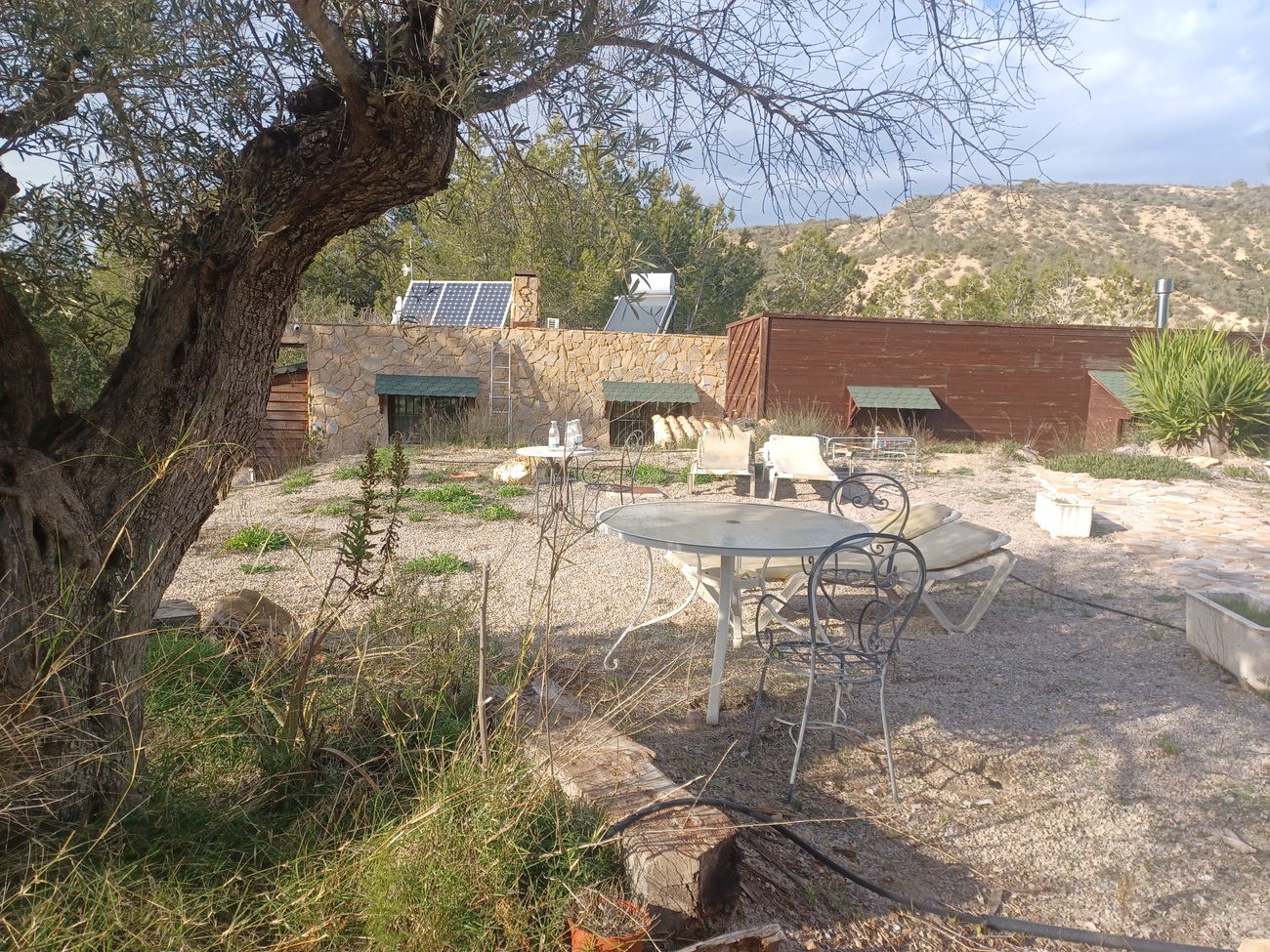Bedroom in finca for sale in Gea Y Truyols