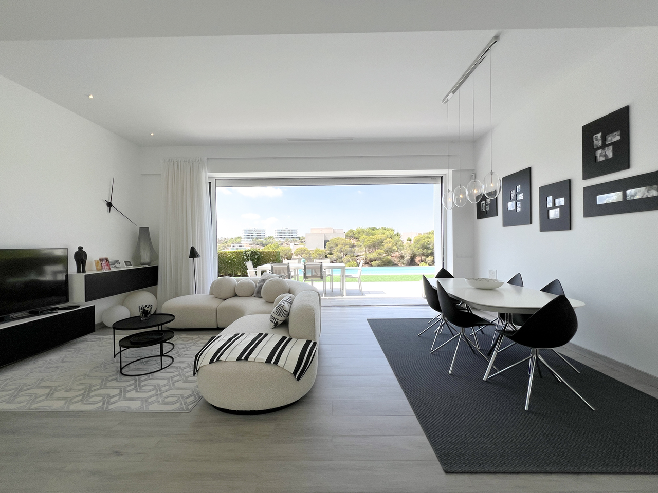 Living room in villa for sale in Las Colinas Golf