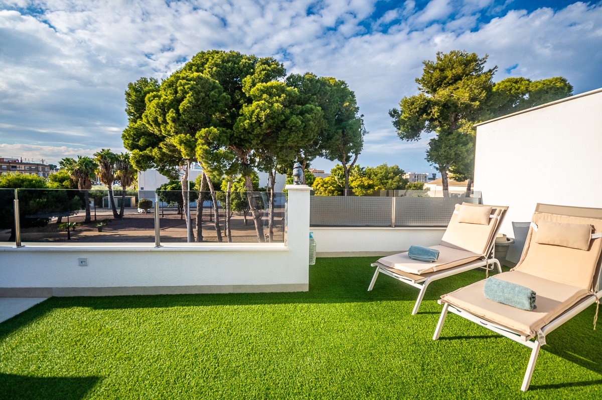 Pool area in penthouse for sale in San Pedro del Pinatar