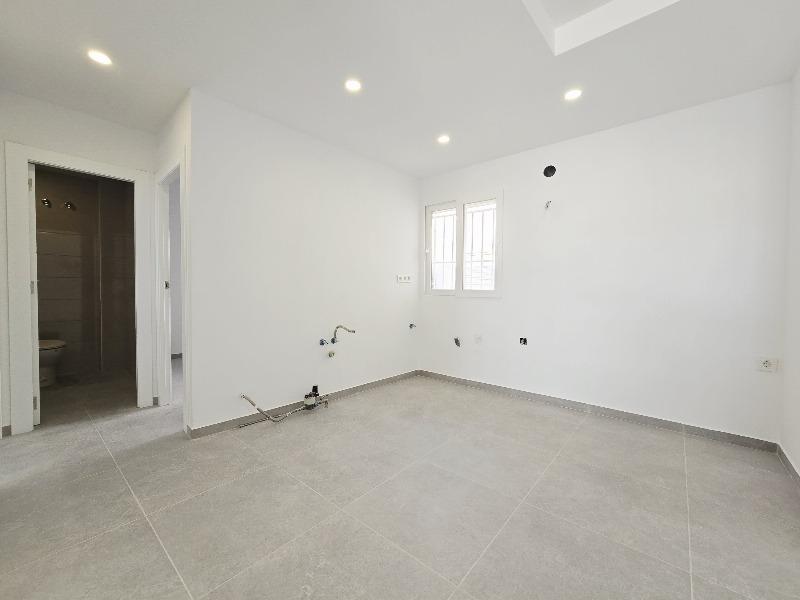 Garden in penthouse for sale in Torrevieja