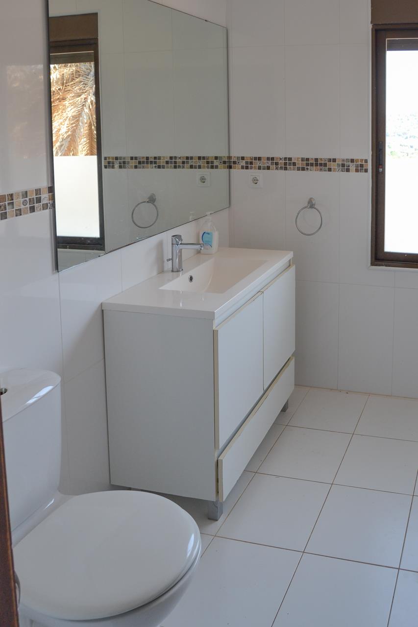 Bedroom in villa for sale in Pedreguer