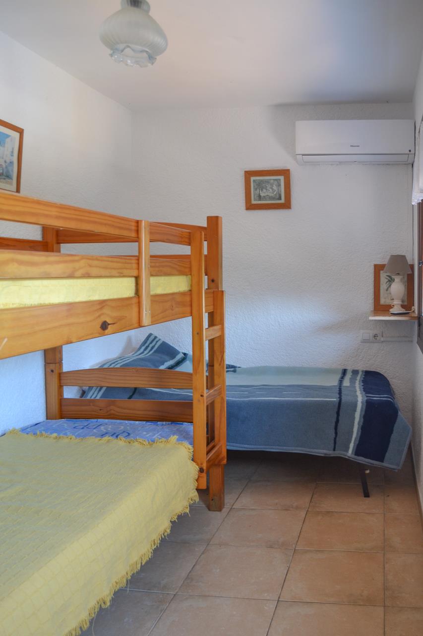 Kitchen in villa for sale in Pedreguer