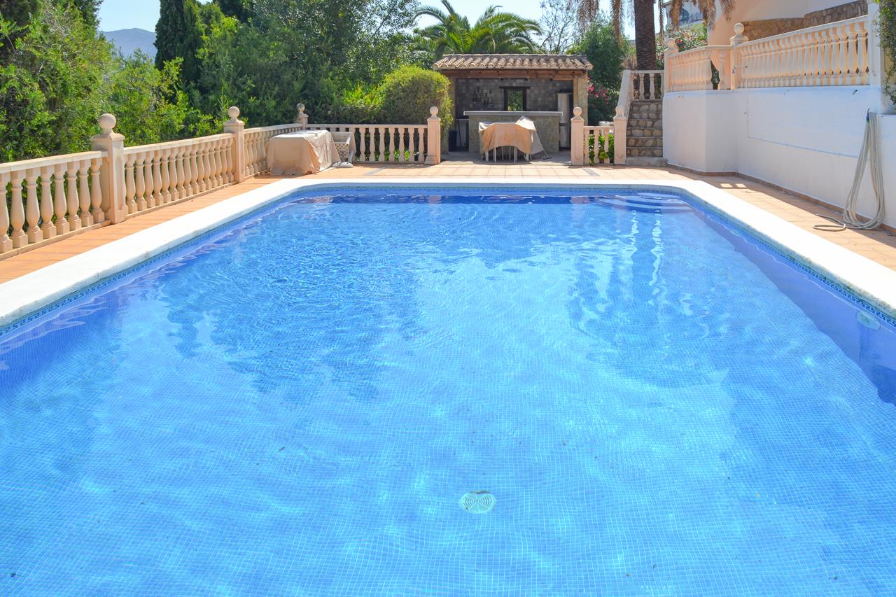 Dining area in villa for sale in Pedreguer