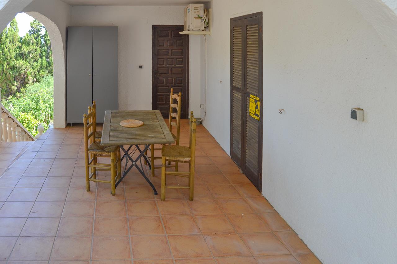 Living room in villa for sale in Pedreguer