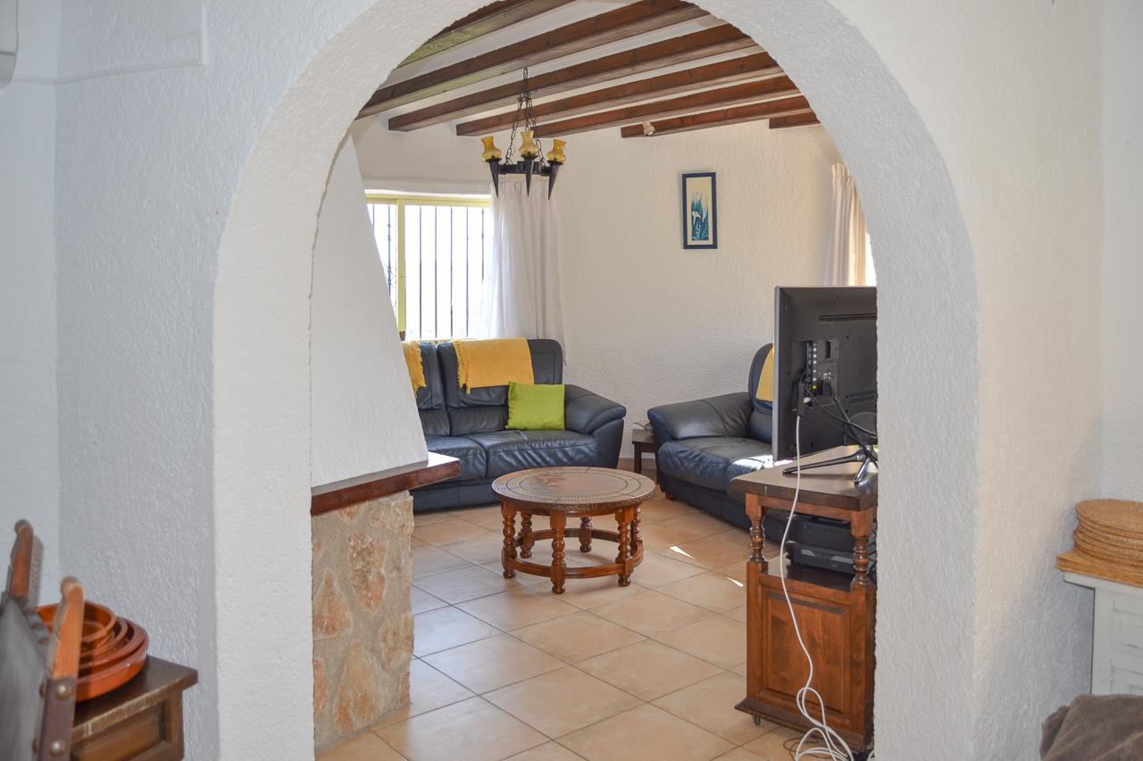 Dining area in villa for sale in Pedreguer