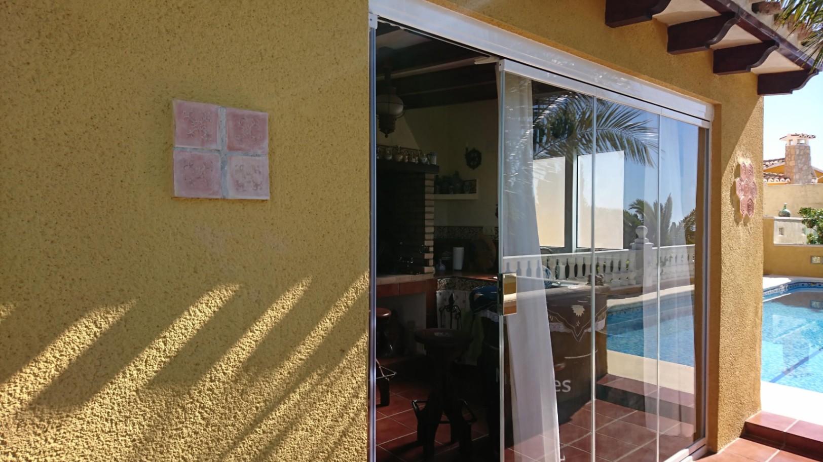 Exterior view in villa for sale in Benitachell