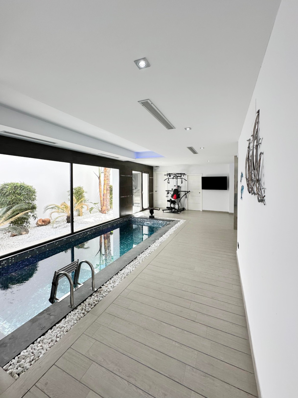 Terrace in villa for sale in javea