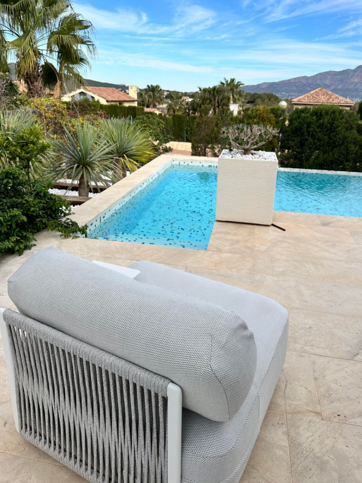 Garden in villa for sale in javea