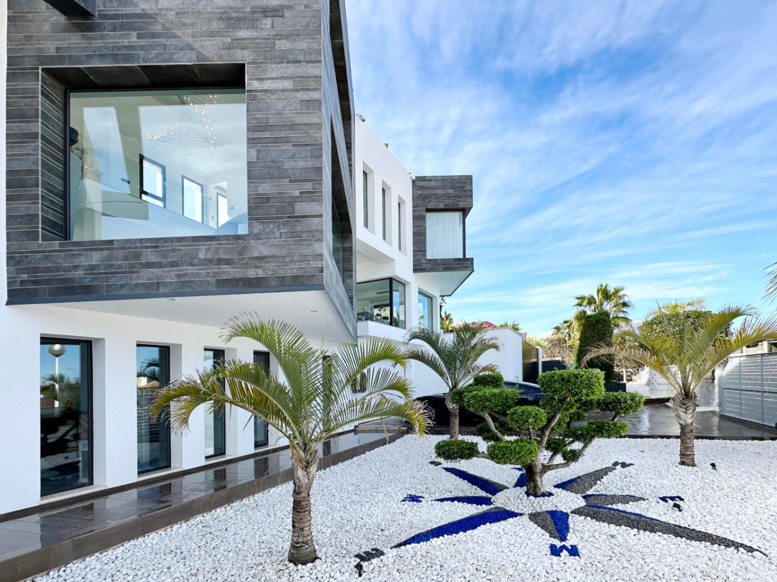 Garden in villa for sale in javea