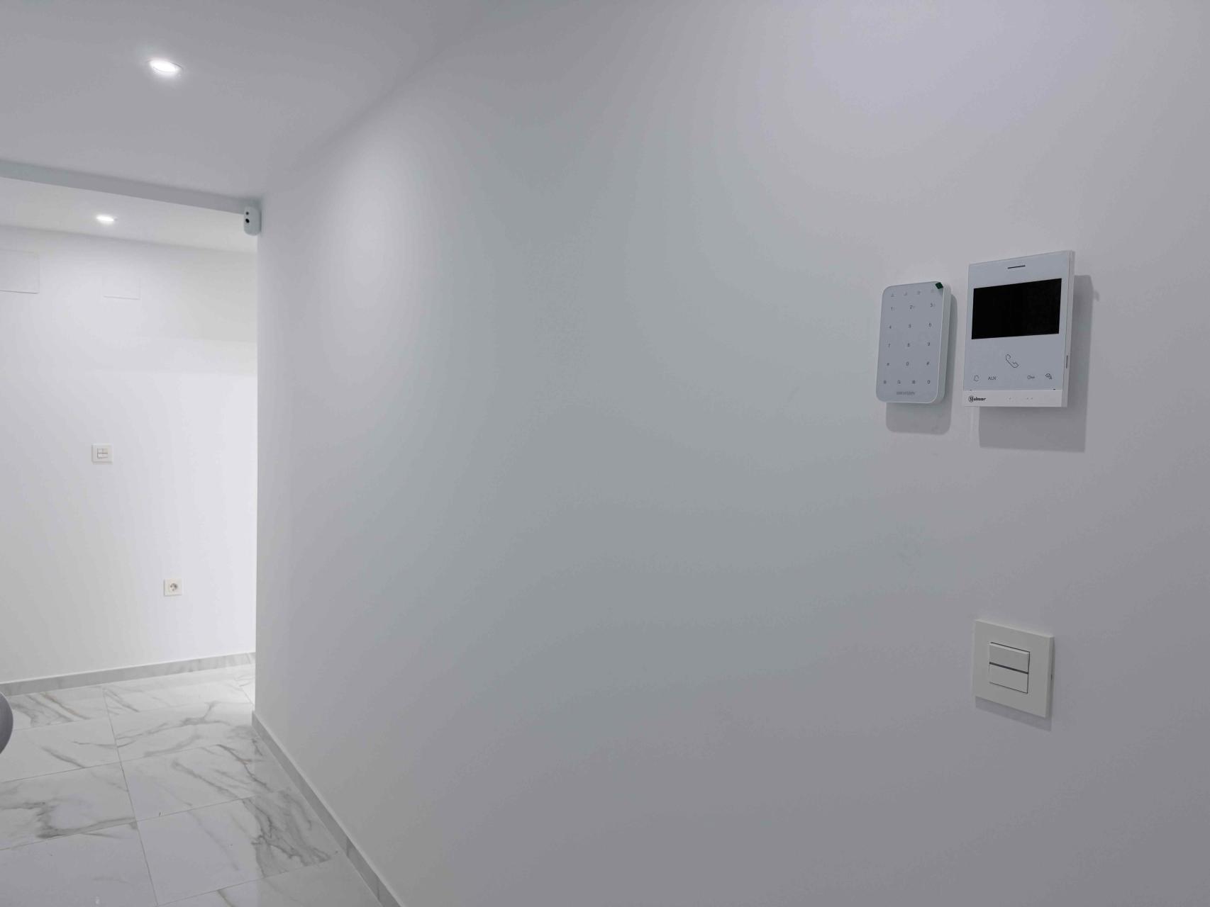 Terrace in apartment for sale in Torrevieja