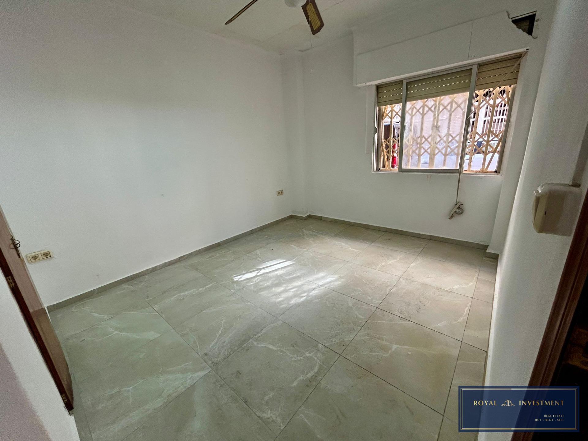 Kitchen in apartment for sale in Torrevieja