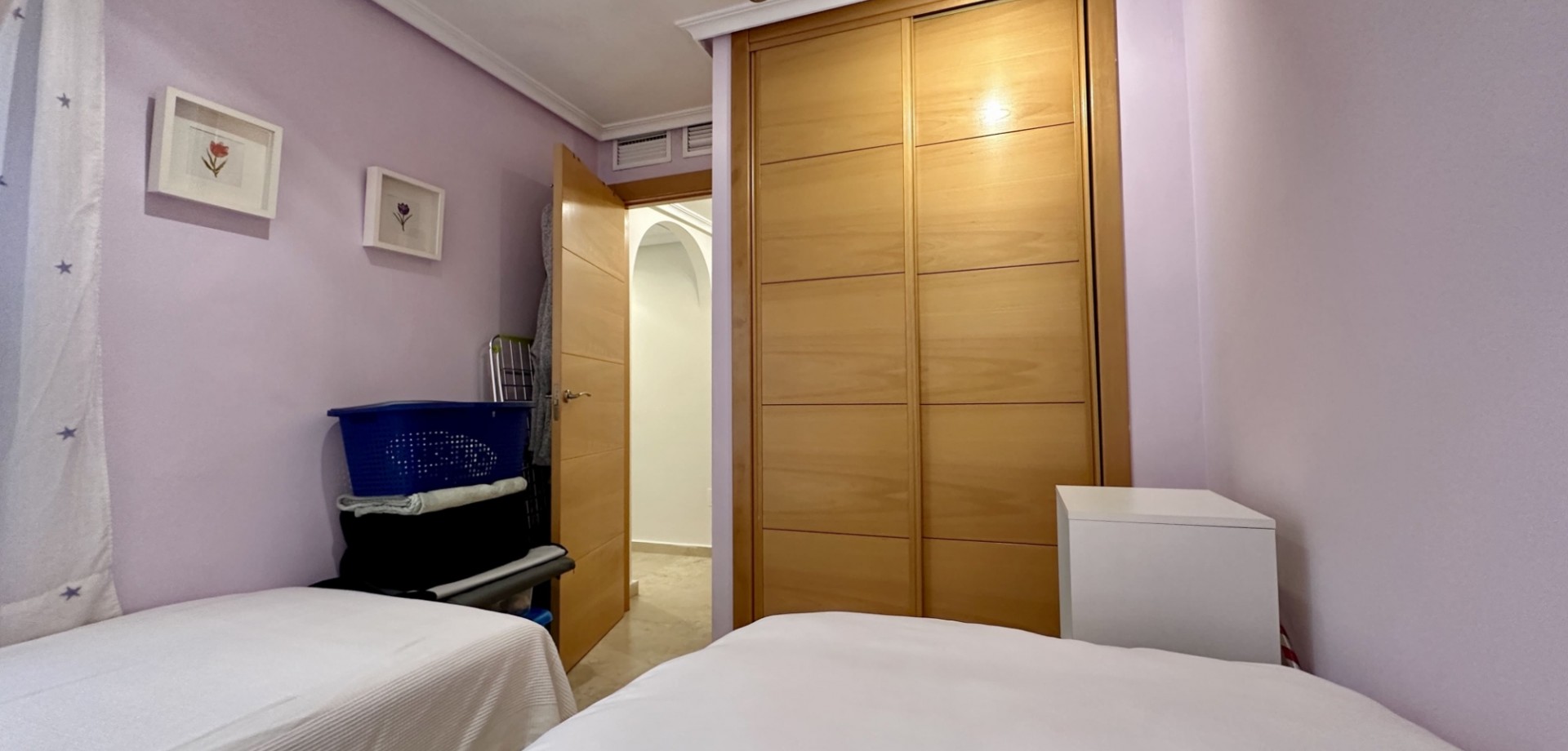 Bathroom in apartment for sale in Guardamar del Segura