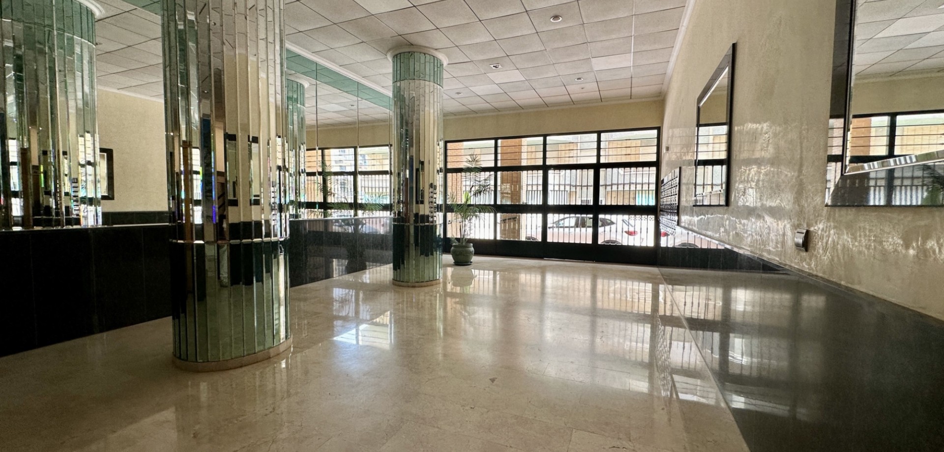 Living room in apartment for sale in Guardamar del Segura