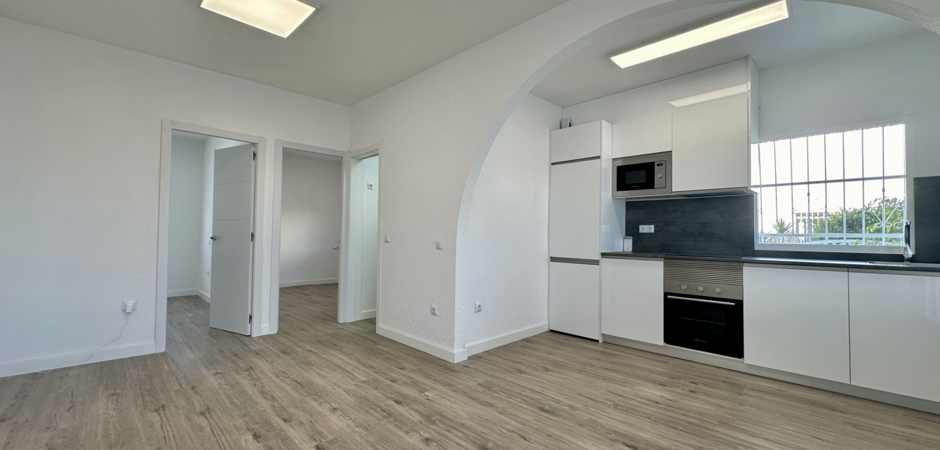 Garden in bungalow for sale in Orihuela Costa