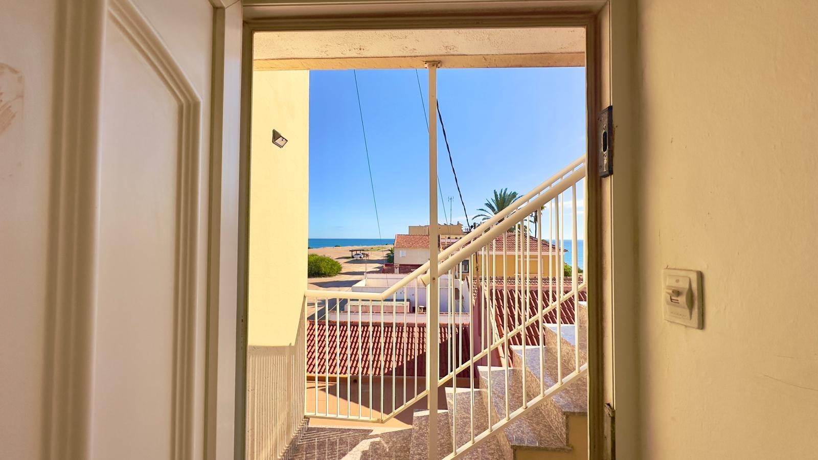 Master bedroom in apartment for sale in Torrevieja