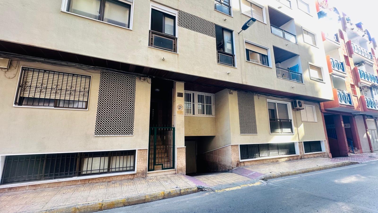 Pool area in apartment for sale in Torrevieja