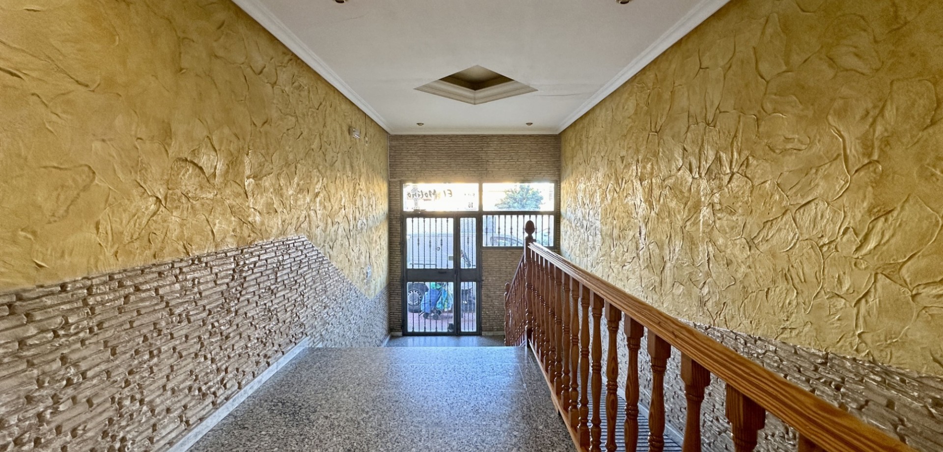 Dining area in apartment for sale in Torrevieja