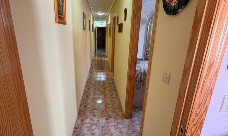 Bathroom in apartment for sale in Torrevieja