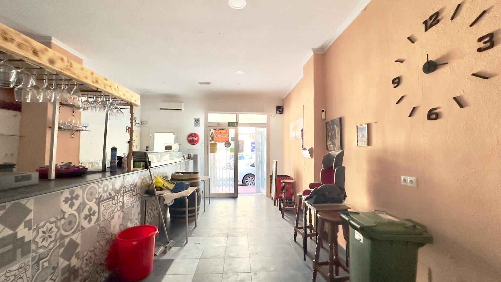 Terrace in commercial for sale in Torrevieja
