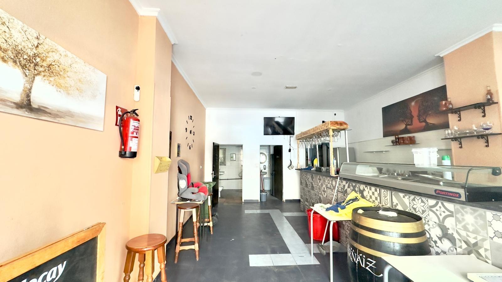 Pool area in commercial for sale in Torrevieja