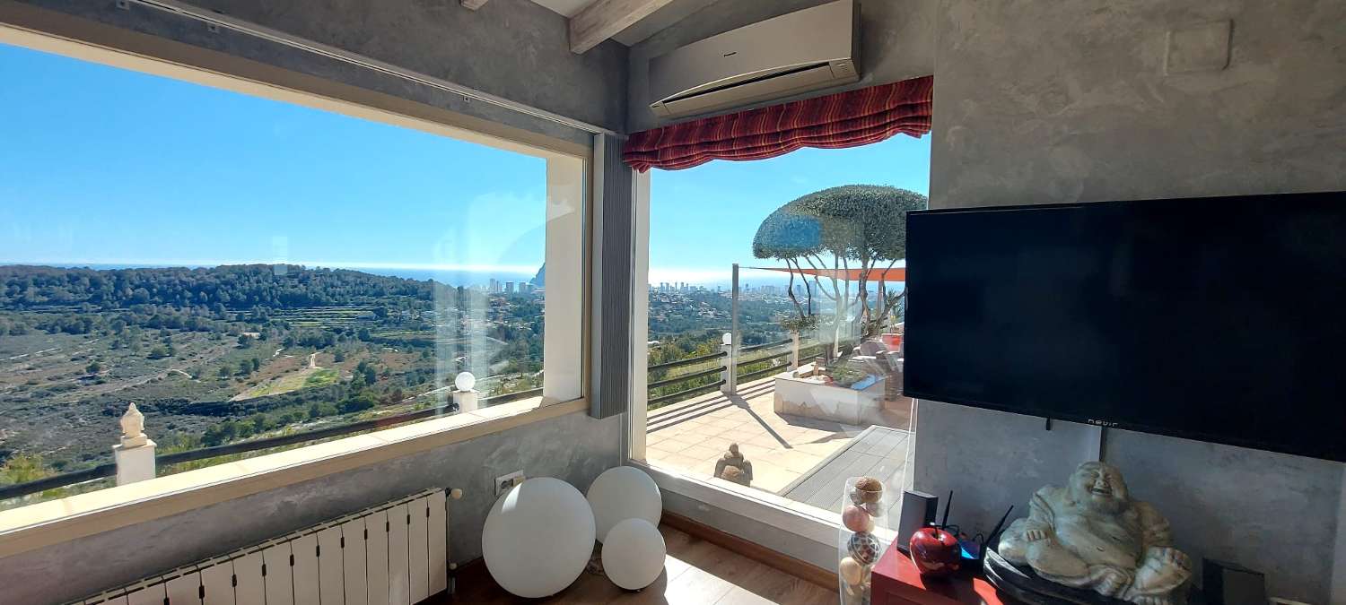 Kitchen in villa for sale in Calpe