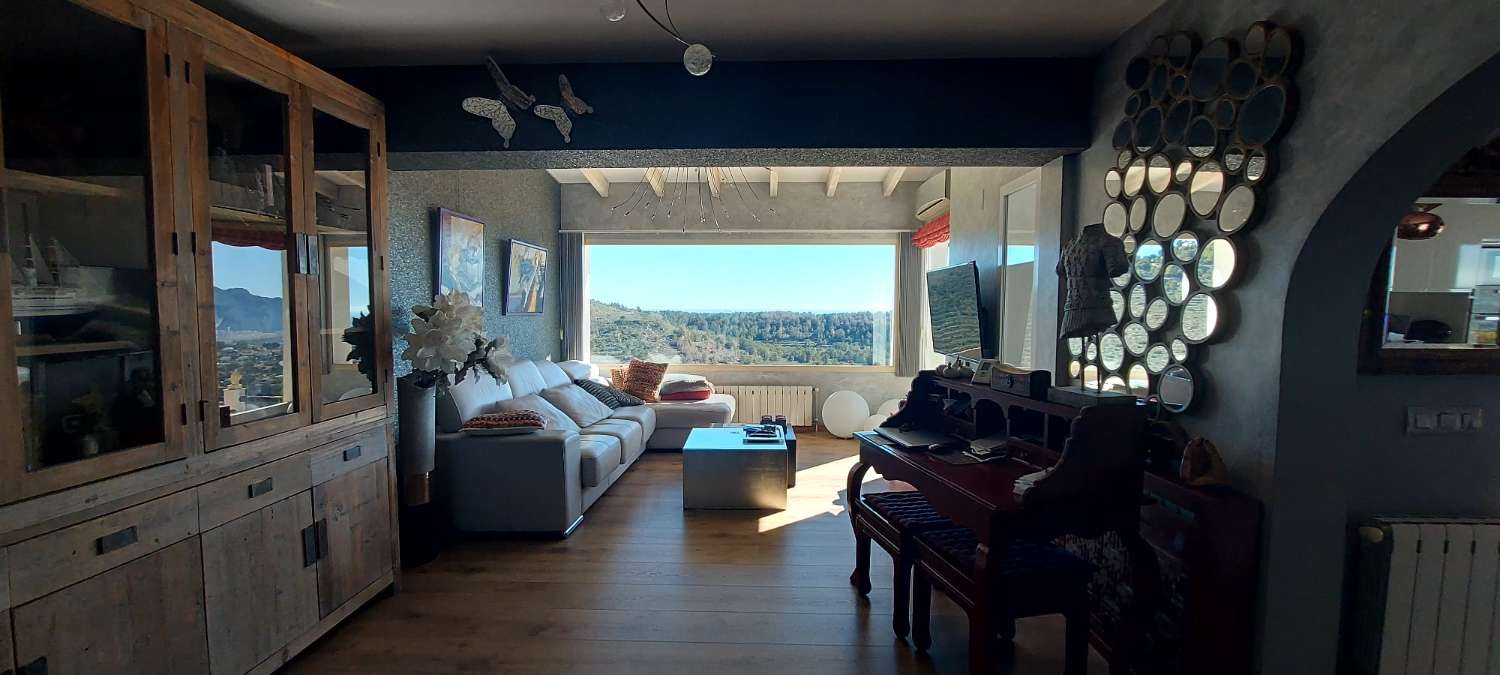 Bathroom in villa for sale in Calpe