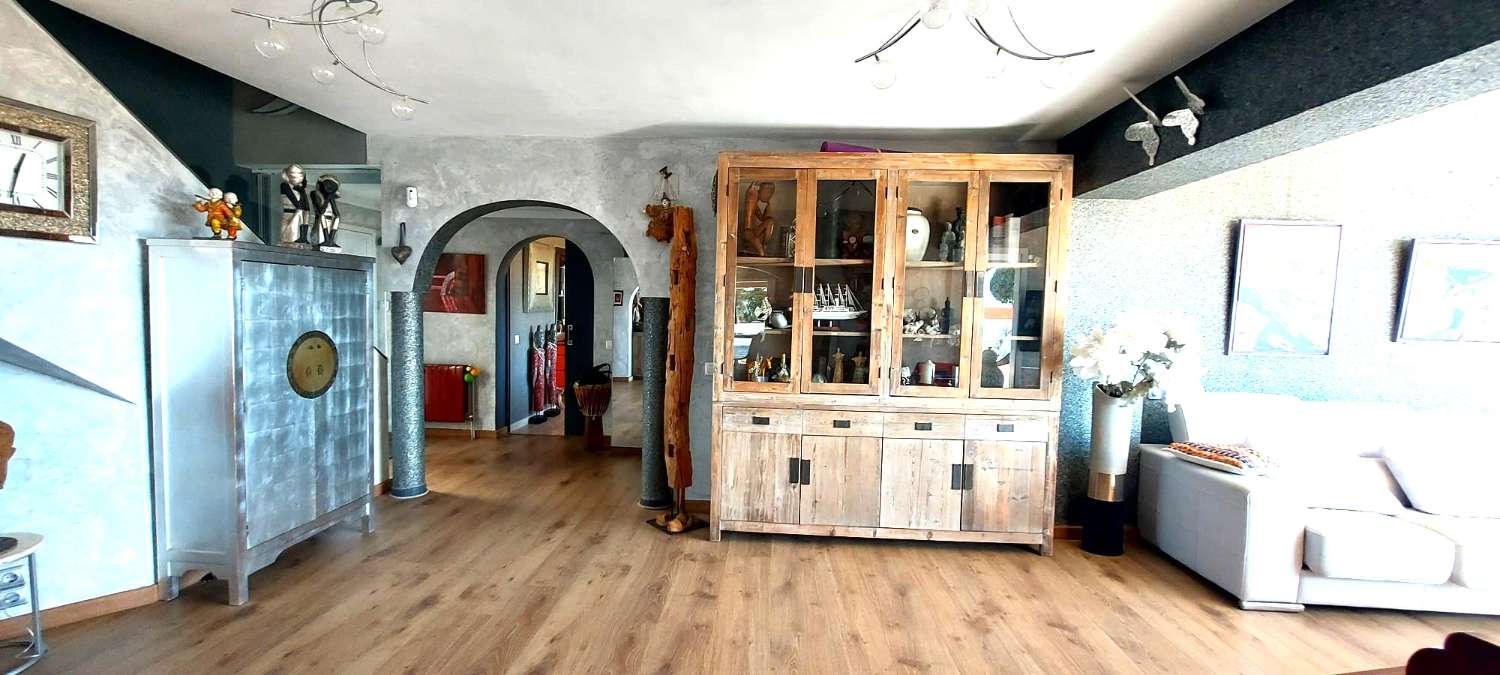 Garden in villa for sale in Calpe